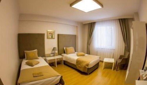 Habitación estándar con 1 cama doble o 2 individuales