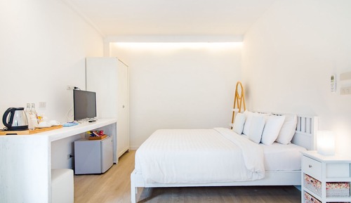 Bamboo Terrace Suite