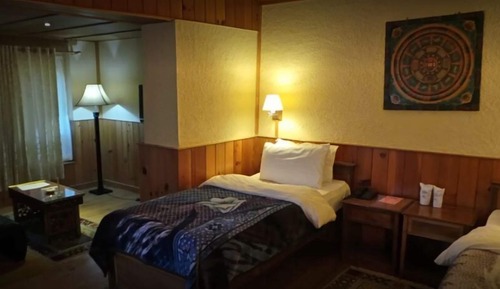 Habitación Deluxe con 1 cama doble o 2 individuales, vistas al jardín