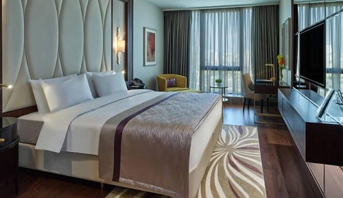 Superior Room With Queen Size Bed