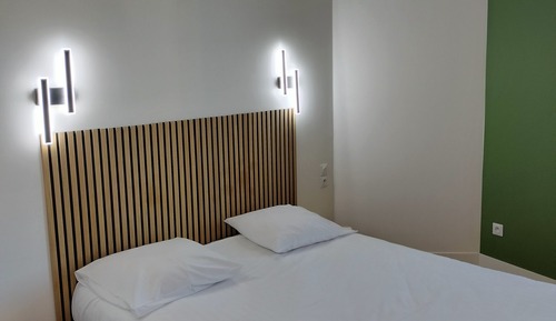 Habitación estándar doble, baño privado, vistas al río (CHAMBRE DOUBLE)