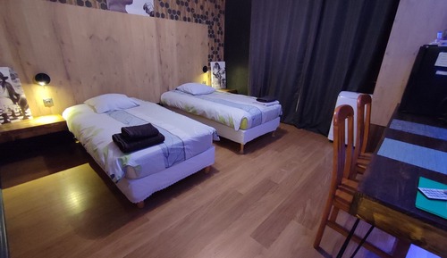 Habitación Confort con 1 cama doble o 2 individuales