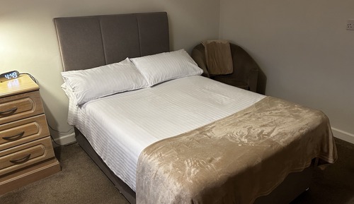Habitación individual, baño privado
