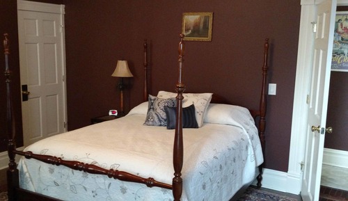 Alexander McNair Suite
