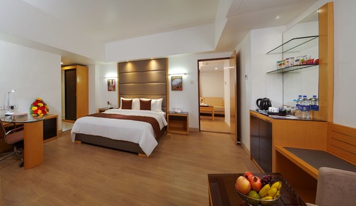 Suite, 1 cama de matrimonio grande, accesible para personas con discapacidad, vistas a la ciudad