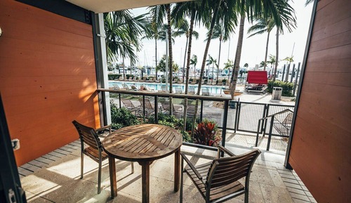 Estudio, 2 camas de matrimonio, accesible para personas con discapacidad, junto a la piscina (Lanai)
