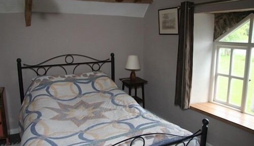 Casa de campo clásica, baño compartido, vistas al jardín (Orchard Cottage)