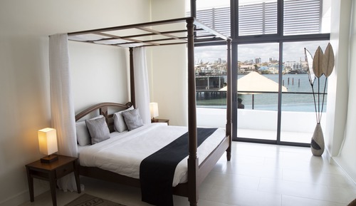 Suite, vistas a la piscina