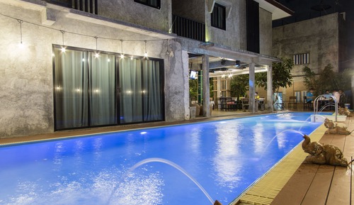 Suite romántica, 1 cama de matrimonio grande, no fumadores, bañera de hidromasaje