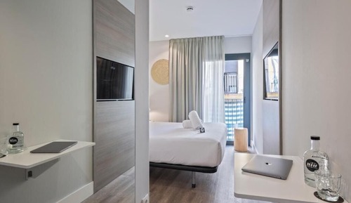 Miniroom