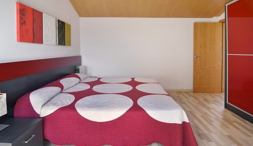 Apartamento, 2 habitaciones, balcón, mirando al mar