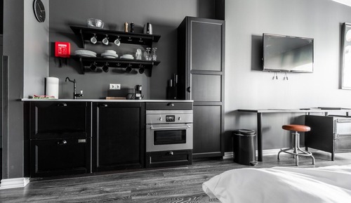 Penthouse Studio with Kitchenette
