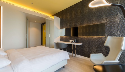 Habitación superior, vistas a la ciudad