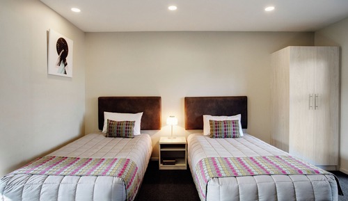 Habitación Business con 2 camas individuales, planta baja