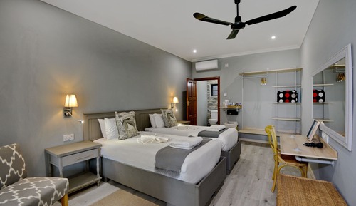 Habitación con 2 camas individuales