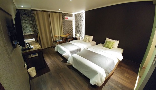 Habitación estándar con 2 camas individuales