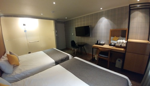 Habitación cuádruple estándar
