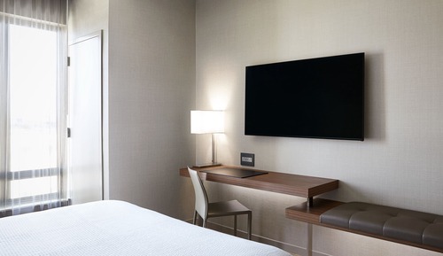Habitación, 1 cama de matrimonio grande con sofá cama, no fumadores (Hearing Accessible)