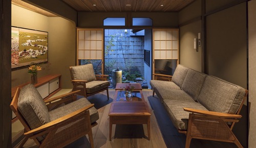 Habitación (Kiyomizu Gojo Sumitsugu)