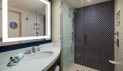 Suite, 1 habitación, vistas a la piscina