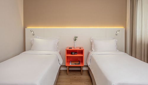 Standard Twin - 2 Camas Solteiro