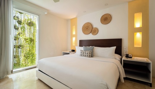 Superior Room, 1 King Bed with Sofa