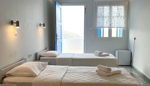 Habitación triple económica