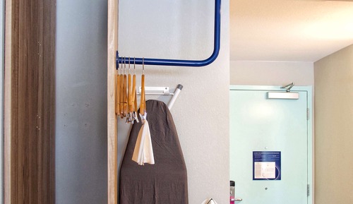 Habitación, 1 cama de matrimonio grande, no fumadores (Mobility & Hearing, Roll-in Shower)