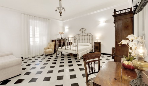 Habitación Deluxe, 1 cama de matrimonio con sofá cama
