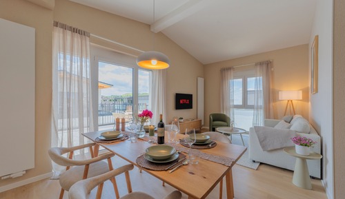 Ático, 3 habitaciones, balcón