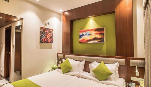 Signature Room