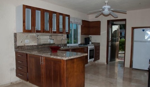 Luxury Condo, Ocean View