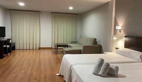 Comfort Double Room, Balcony, City View