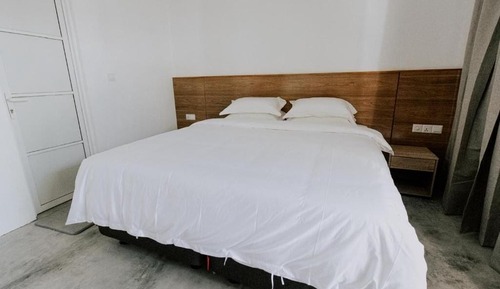 Deluxe Double Room, Garden View