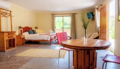 Deluxe Suite, Balcony, Courtyard View