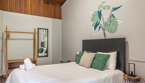 Classic Double Room, Garden View