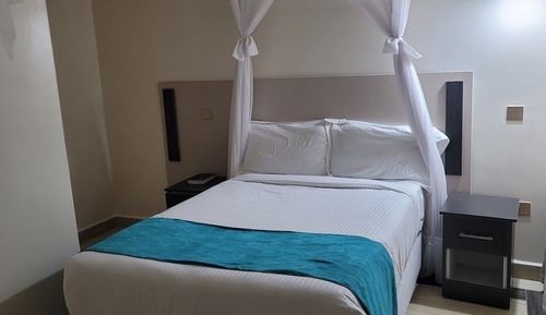 Deluxe Double Room, Garden View