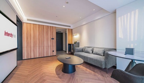 Exclusive Suite