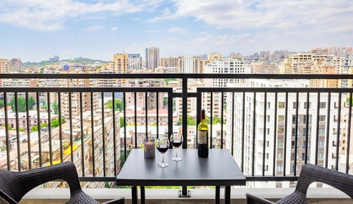 Basic Apartment, Balcony, City View