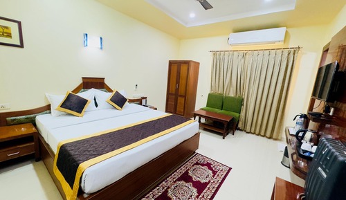 Deluxe Double Room, City View