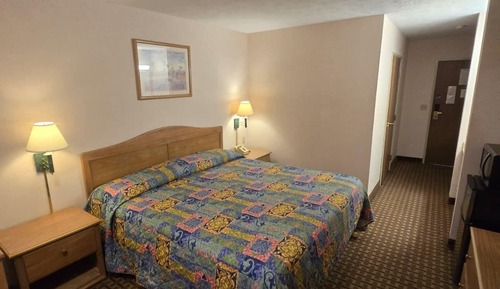 Room, 1 King Bed, Non Smoking (Accessible)