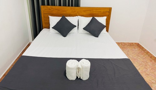Basic Double Room