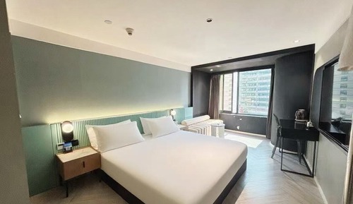 Comfort Single Room, City View