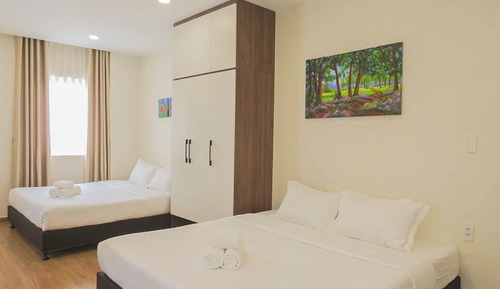 Family Quadruple Room, Kitchen, City View