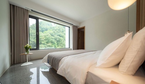 Habitación doble superior, vistas a la montaña