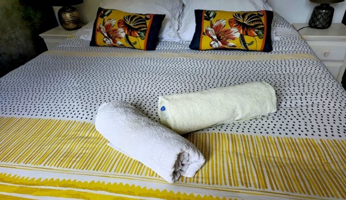 Apartamento clásico, vistas al patio