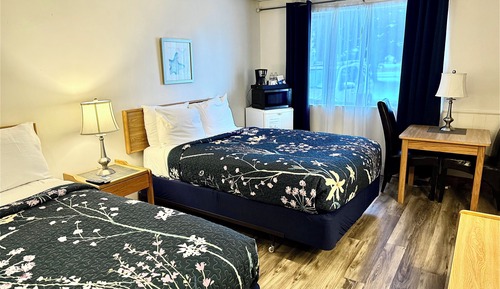 Habitación tradicional, varias camas