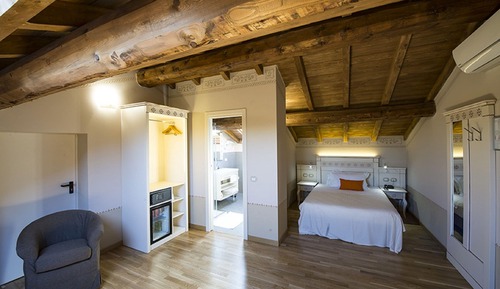 Habitación doble superior de uso individual, 1 cama de matrimonio