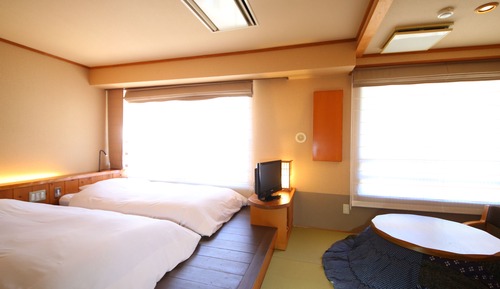 Habitación con 2 camas individuales