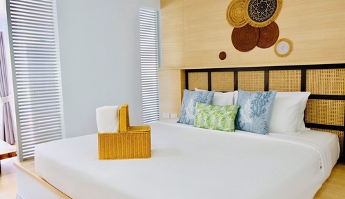 Habitación Deluxe, acceso a la piscina, vistas a la piscina